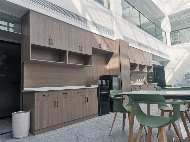 <a href=http://m.gdyjyx.cn/bgs/ target=_blank class=infotextkey>合肥辦公樓裝修</a>