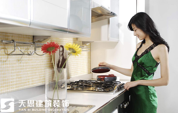 <a href=http://m.gdyjyx.cn/anli/ target=_blank class=infotextkey>合肥工裝</a>公司